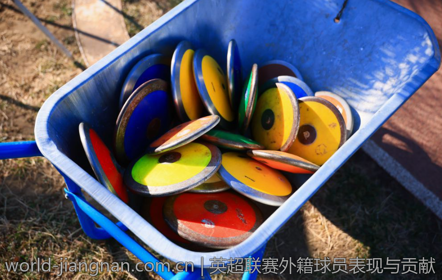 英超联赛外籍球员表现与贡献